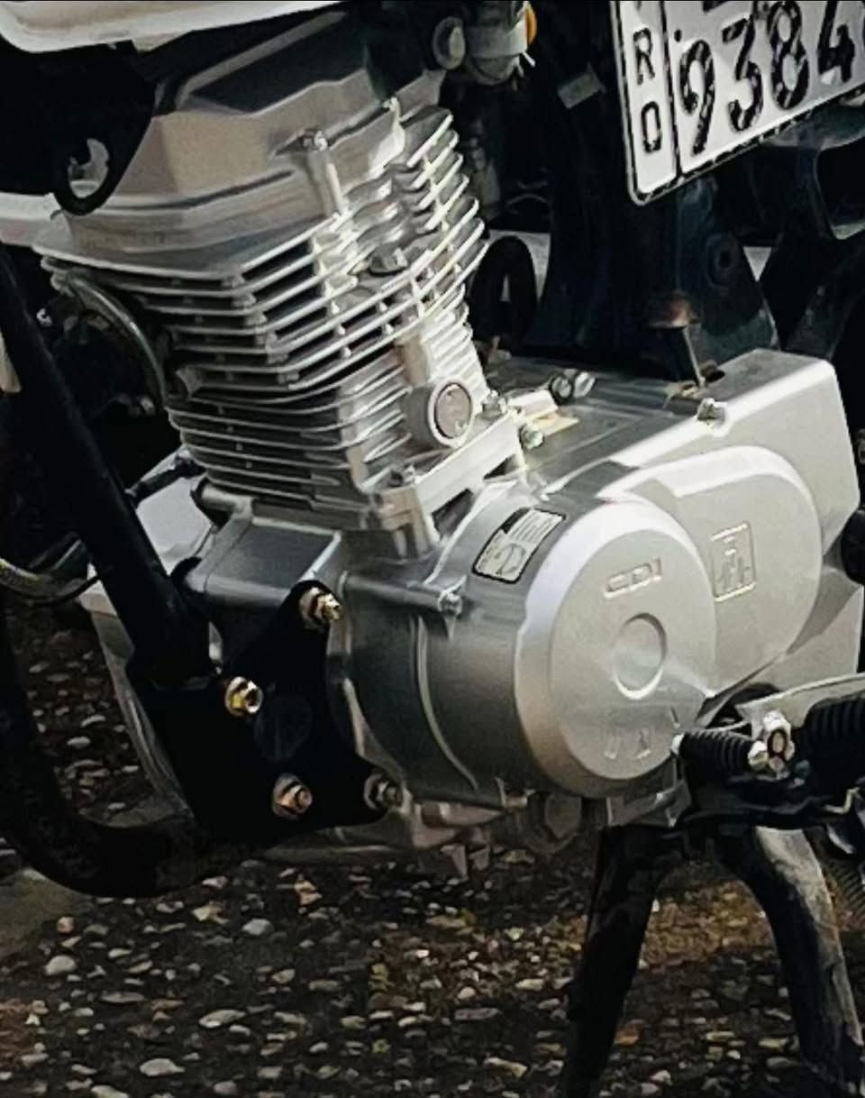 السلام عليكم مكينه شلامجه ايراني 25 شرط براغي مامفتوح بيه تجي تفحص وجيب وياك الف فيتر       اريدها مراوس لو رابيدو لو انتنس مراوس فقط مابيع


**إذا كنت صاحب هذا الإعلان وتريد حذفه لأي سبب، رجاءا أرسل رسالة إلى الدعم الفني**