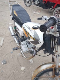 دراجة نارية • كللك ٢٥٠ • واتساب