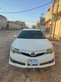 كامري ٢٠١٣ رقم بصره بأسمي   سنوية لل ٢٠٣٠  فئة LE  السيارة داخله كلين ...