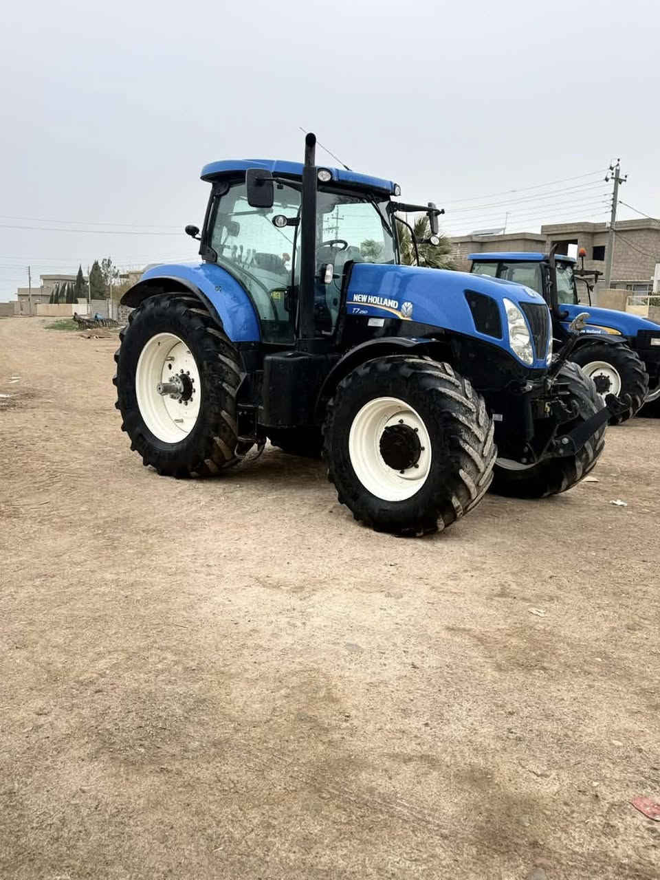 بۆفرۆشتن للبیح 
مۆدیل 2013
کیر حسا
حجم 250 
حەمو قەلبی بەشەرت 
مکفولە کفالە حامە
رقم تنفون
***********
