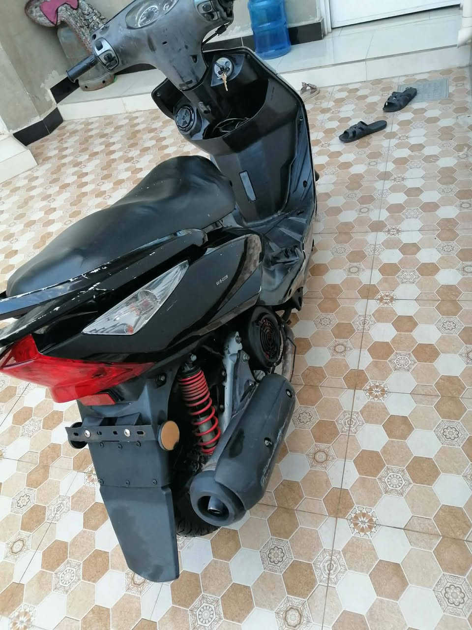 السلام عليكم ماكس مضلع ياباني دراجه نضيفه سعر 425 بيه مجال مكاني بعقوبه التحرير ***********
