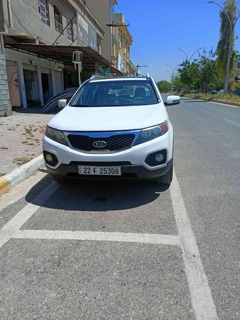 کیا سۆریتۆ مودیل 2012 محرک4دووش ماشیە180الف فول موسفات بانورامە تبرید مرکزی نوص جامرلخ و باب سایق سبغ بدون دواخل دفتر بنزین بی
***********
*********** كركوك, العراق
