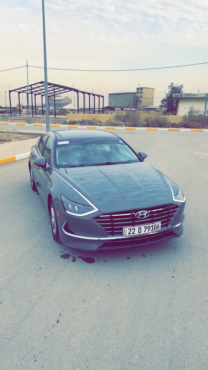 هونداي سوناتا2020
سيارة كلش نظيفه
محرك 2500 الجبير المرغوب 
شاشة جبيرة كامرا 
4 وضعيات قيادة
هاندبريك بصمة
اوتو هولد
اوتو ستوب
تحديد مسار 
تحكمات ستيرن
رادار 
باقي المواصفات معروفه
سياره بيه صندق خلفي صبغ 
وركن جاملغ يم البك لايت الأيمن خلفي رش بسيط جدا ومامعدل بحدود اربع أصابع 
وبيه مكانين بارد بسيط جدا 
بجم كبس بدون دواخل وبدون أرباك 
سياره جاهزه من اي نقص 
السعر (160$) وبيه مجال بسيط 

بيع او مراوس

***********
