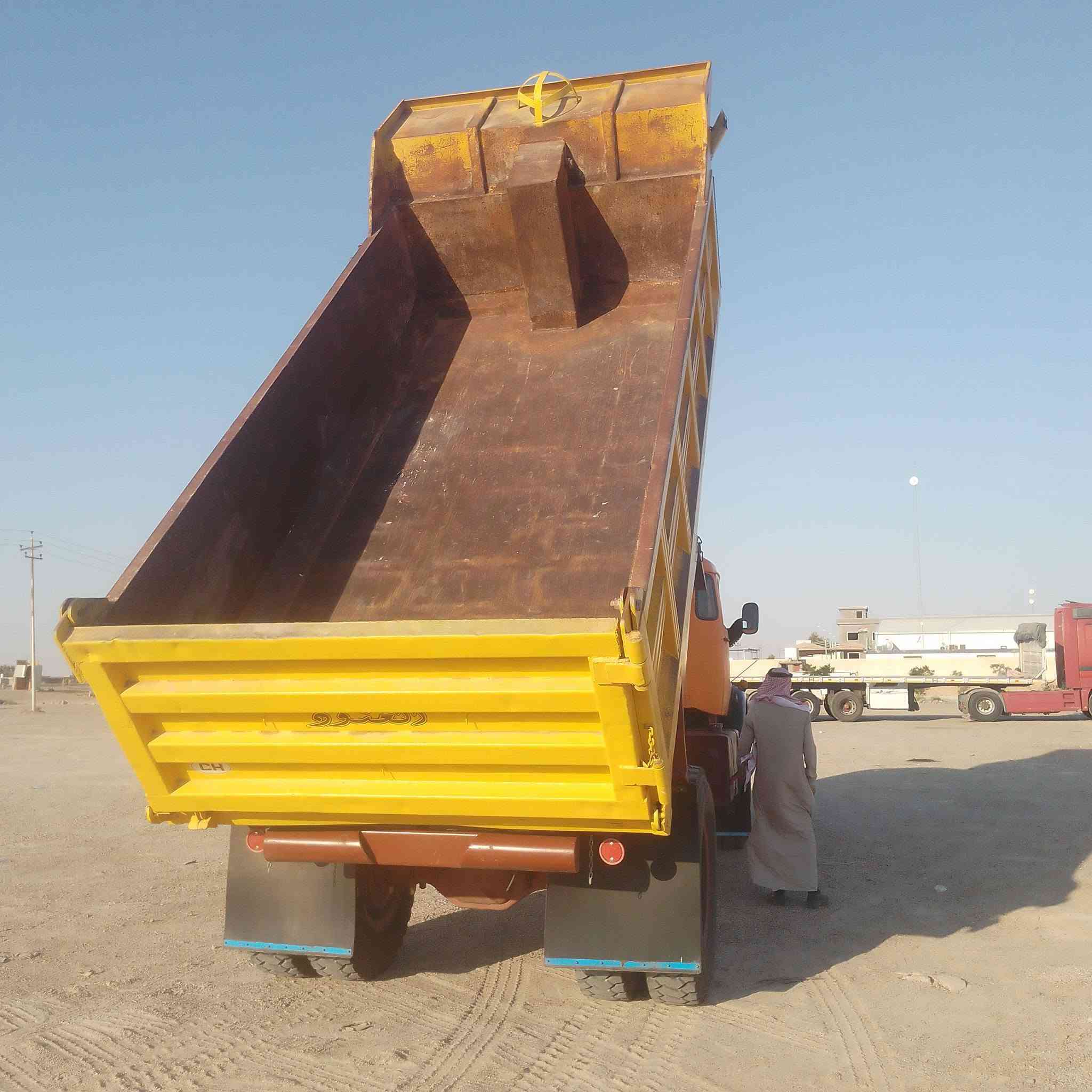 بدي تك طويله الف جعب مايلر مال كوم جدعه مامشتقل خلاص كامل الملحقات والدافعه وطابوكه مالته وياء ***********
