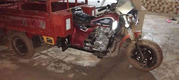 ستوته موديل 2015 كاملة من مكينة كيربوكس كهربائيات أوراق كاملة الاصليه السعر مليون وربع بيها مجال مكان كوت دجيلي 
***********
