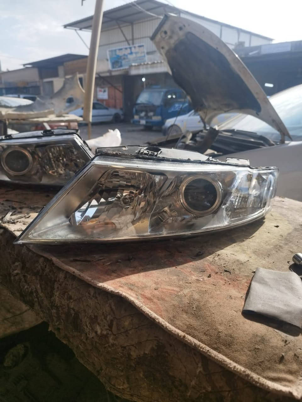 لايتات اوبتما مديل 9او10 جدد شوفت عينك السعر 80 مكان نجف ***********
