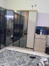 غرفة نوم من شركة القند مستخدمة سنة عارضيها ب مليون ونص / بغداد 0770158...