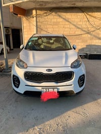 كيا سبورتج 18 خليجي المواصفات نص فول جاهزة من كلشي تخم تاير باتري صدر ...