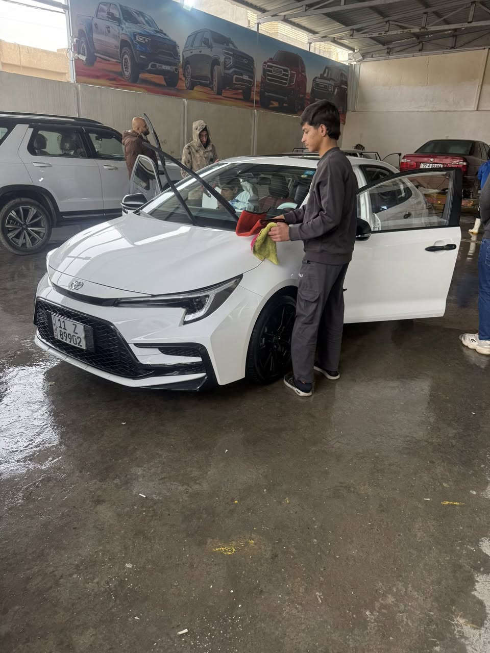 كورولا موديل 2025 Sابلاك ادشن فول مواصفات أعلى فئه
محرك 1800

رقم بغداد بسمي ارقام وسنويه جدد تحويل مباشر 

السياره فول 1/1 من حساسات تحكم .سبيره والعده عل وضع الشركه تايرات بعدهن جدد دوخله عل وضع الشركه واني مسوي اله  كاعيات تفصال وصندوك عده وهل سوالف 

مواصفات 

كرسي كهربائي 

داخل احمر 

3وضعيات قياده 

مثبت سرعه 

تحديد مسار 

كامره 

مانع تصادم 

رادار امامي 

سايد بريك بصمه 

4جامات اوتو 

فتحت سقف 

ويل كب 17

تصعد جام واتنزله من خلال البصمه معه السقف عن طريق البصمه 

اوتو هولد 

درايف مود 

شاشه لمس معه تحكمات عن طريق الشاشه

ومواصفات بعد بيه 

مكاني بغداد

***********

السعر167وبيه مجال
