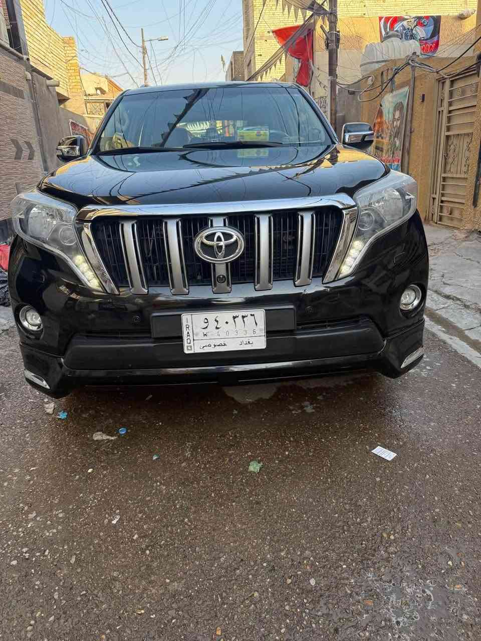 السلام عليكم 
برادو 2016 
رقم بغداد تحويل ثاني يوم 

فئة vx باب اول معروف 
ما يحتاج للشرح 
بيها مكانين بارد 

مكاني بغداد 
***********
