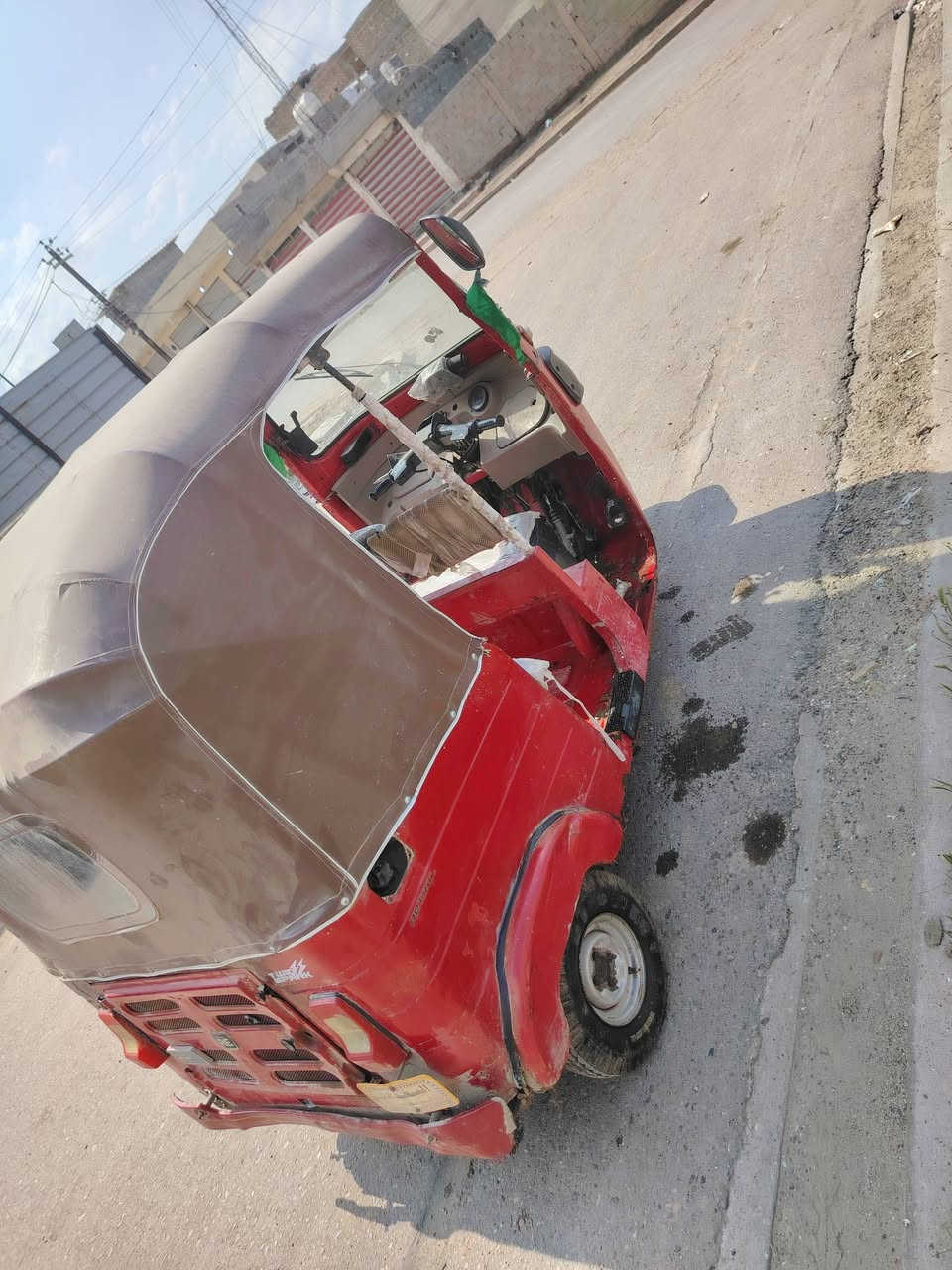 اسلام عليكم  تكتك موديل 2018 وراق سعر 3000 ستفسار ***********
