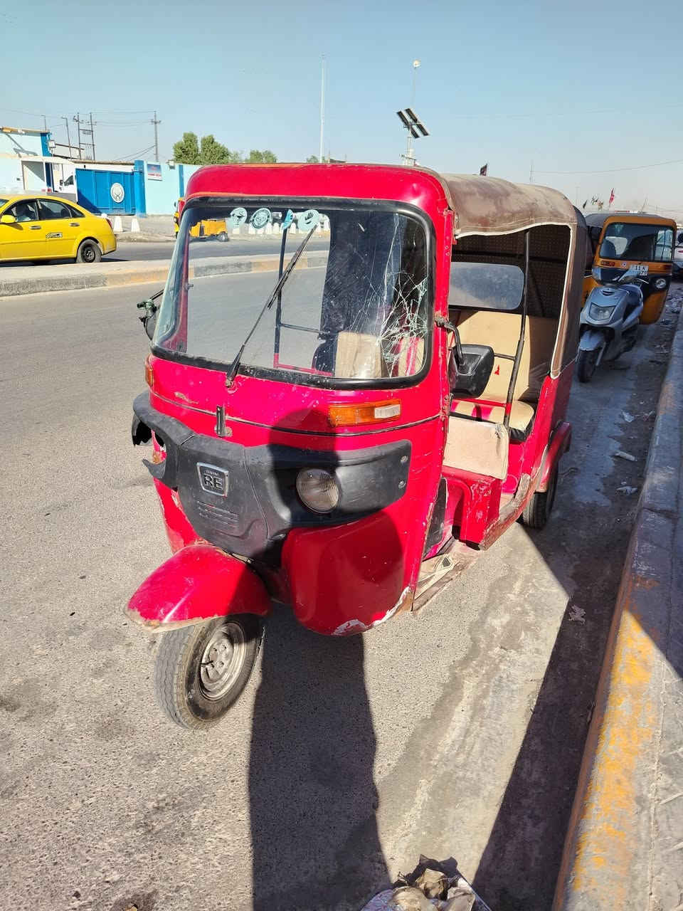 تكتك 19 مضلع شهر 12 رقم انكليزي 5500 قفل 
18 أوراق اصليه 2500 قفل  العنوان بغداد سبع قصور الشراي يتصل ***********
