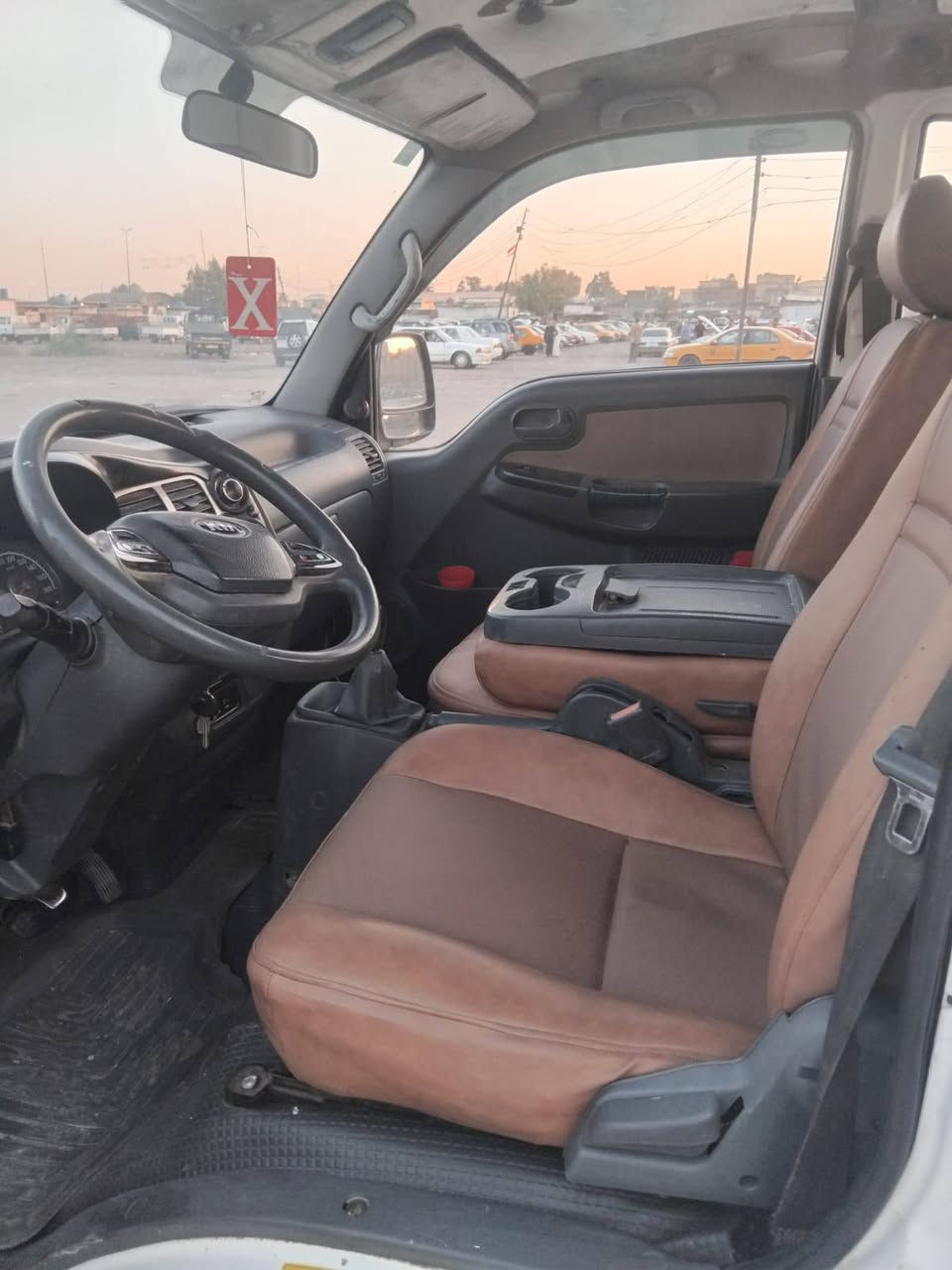 سلام عليكم فحل مديل 2017ساره جديده بيهه صبغ باب العبري شخط كد شبر كير محرك اكسن شاصي مكفولات السعر 133 اني مكلف بل نشر مكان البلديات ***********
