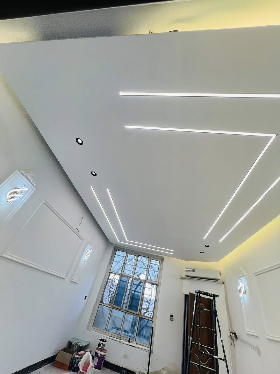 عليك الاختيار وعلينا التنفيذ
احدث تصاميم ديكورات الجبسم بورد باسعار مناسبه 
دقه في التنفيذ والسرعه بالعمل 
اجود انواع المواد والصبغ 
الاستفسار 📞 ***********
