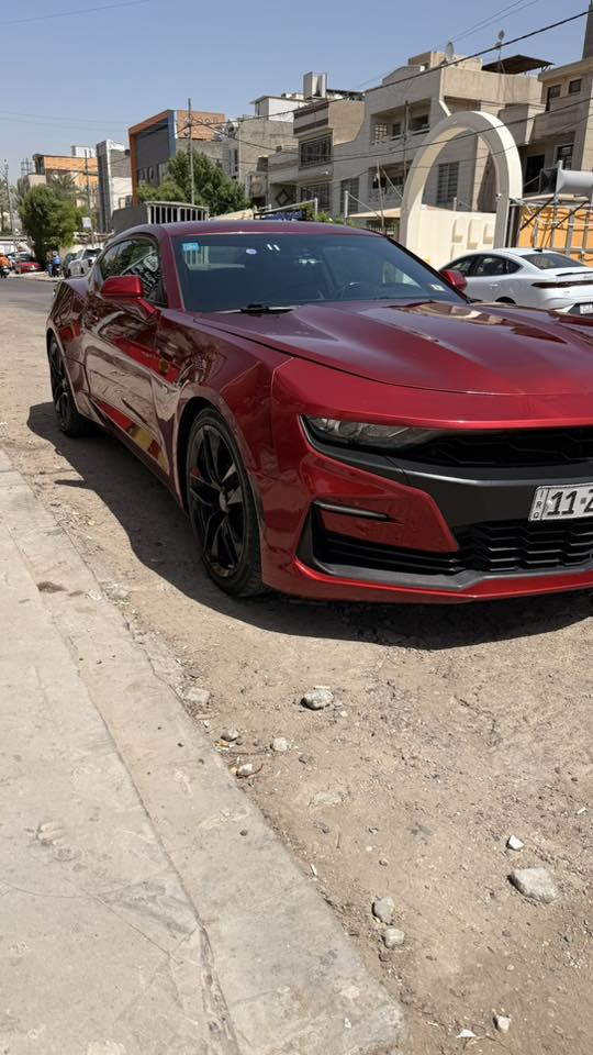 � شيفروليه كمارو RS 2023 🔥
ماروني ملكي ❤️‍🔥
محرك 6 سلندر يعطيك عزم وأداء سبورت 😎

✅ فول مواصفات
✅ فتحة سقف
✅ شفتات ستيرن
✅ داخلية رياضية فخمة
✅ شاشة + كامرة + مواصفات كاملة

🔧 الحادث: جاملغ امامي و جاملغ خلفي و شويه من بندي 
مكان السيارة المنصور الداودي 
سيارة تجمع بين القوة، الهيبة، والشكل العدواني 🐅
لاتصال على الرقم 
***********
