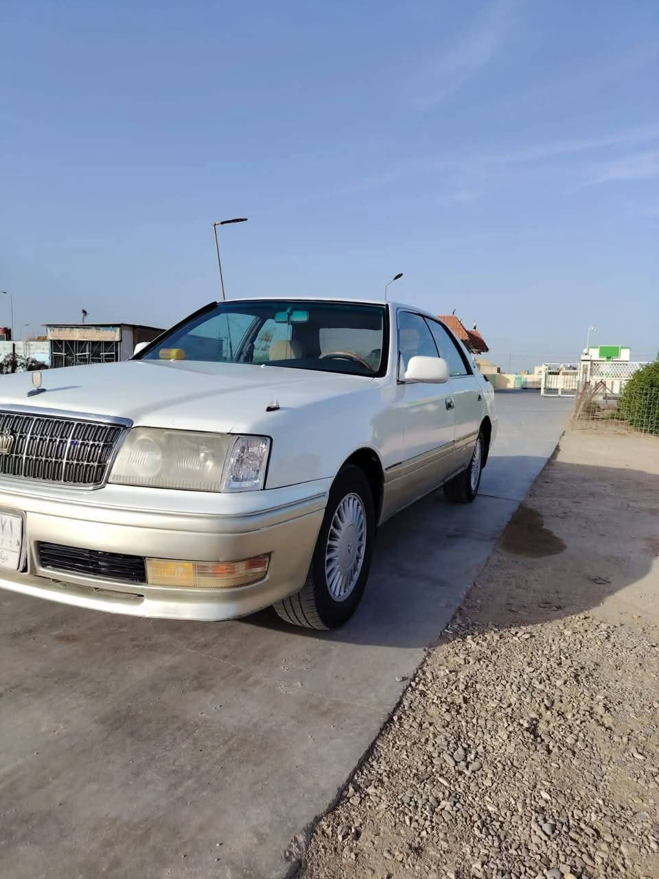 سلام عليكم
للبيع كراون ( راس ثور) 
الموديل 2000!
كرستال تبريد قطعتين كشتات كهرباء ستيرن كهرباء 
رقم ديالى مشروع وطني مداور ثاني يوم !
كفاله من الگص وضربه لقويه من العيب الشرعي كافه!
مكينه وكير كفاله 3000🚀 ! حداديه وتخم تاير وكهربائيات كله جديد !  💠
لايتـ زنونـ 🔅🔹
السعر80 وبيها مجال
 اتصل وبلخدمه
***********
