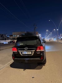 لاندكروز • V8 • موديل ٢٠١١