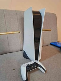 جهاز بلي فايف فات للبيع نضيف كلش سعره 550 وبي مجال موجود توصيل جميع مح...