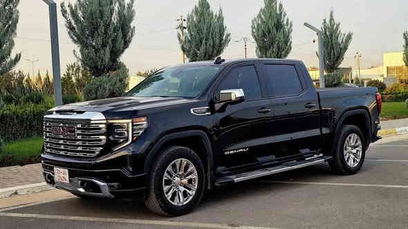 جی ئێمسی سێرا
مۆدێل ٢٠٢٤ 
مواسەفات دیناڵی 

کامێرا ٣٦٠ / کوشن جلد / کوشن خەزن / کوشن ساردو گەرم / کوشن هەزە / راداری ٣٦٠ / دەبل ئەکسل 
زۆر مواسەفاتی تر تەنها سلایت و دۆسە کارەبای نیە 
تەنها یەک پەڵە بۆیاخی ئێرباگی سوکانی و شان تەقیوە گۆڕاوە بە بیلادی ٢٧٠٠٠ مایل ڕۆشتوە 
سعر ٤٤٠ 
***********
