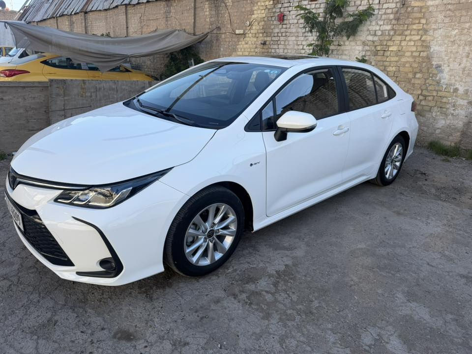 السلام عليكم
كورلا هايبرد موديل2025
ماشيه 3 الاف 
السياره جديده بمعنى الكلمه
ملاحظة: رصعه بل قماره ع كد شبر 
فول مواصفات السعر/ 152$
المكان: الكراده 
الرقم: ***********
