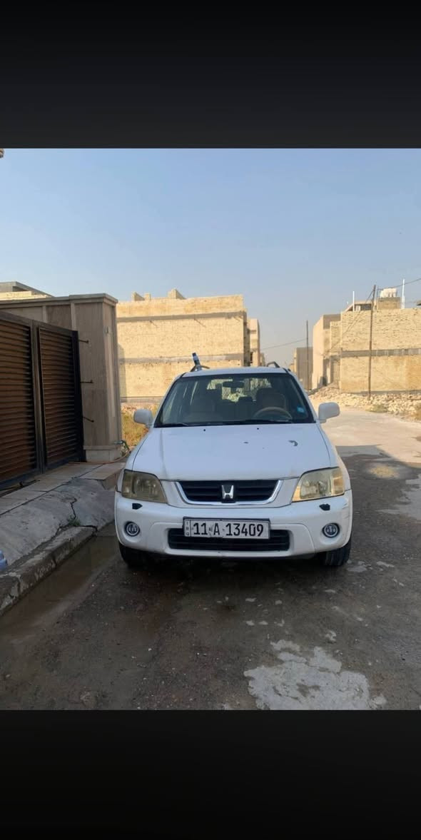 السلام عليكم سياره هوندا ياباني كير ومكينه يابانيه موديل 98 رقم انكليزي بغداد سنويه 29 هزه جديده تحويل ثاني يوم بيع مراوس مكان كربلاء رقمي ***********
