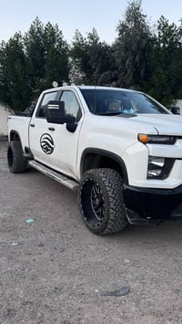 سلفرادو موديل 22  حجم HD250 رقم سليمانية بأسمي  محرك ثمانية سلندر 6600...