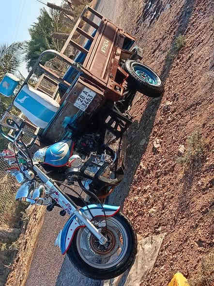 سلام عليكم شباب ستوته لبيع رقم انكليزي بسمي مداور ثاني يوم مديل 11تعمر كله 25ستوته مكفول كفاله عامه مال جناي الستوته متعوب عليه السعر 
(2500) اوبيه مجال الشراي يتصل ***********
    
مكان مشخاب بسوك شعلان
