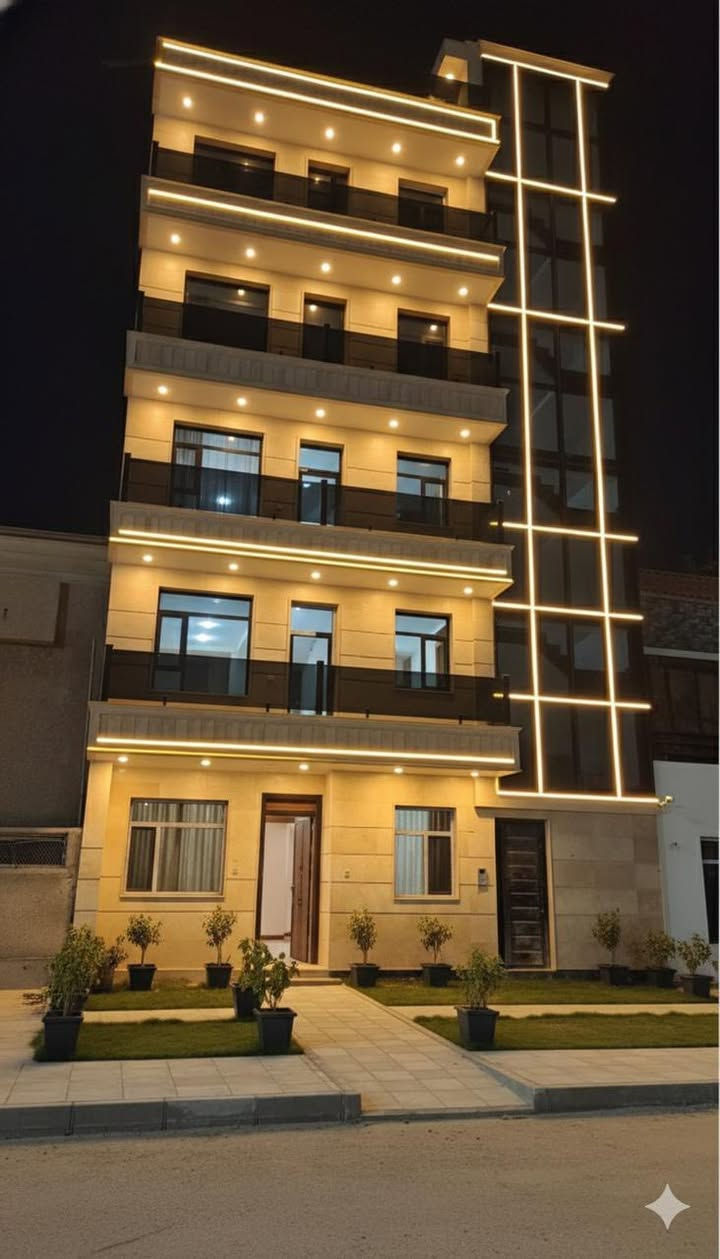 شقق فاخرة للايجار مجهزة بالمكيفات في زيونة
الشقة : غرفتين+صالة كبيرة + مطبخ +صحيات

بناء البناية سنة 2025 زيرو 

للتواصل والاستفسار ***********
