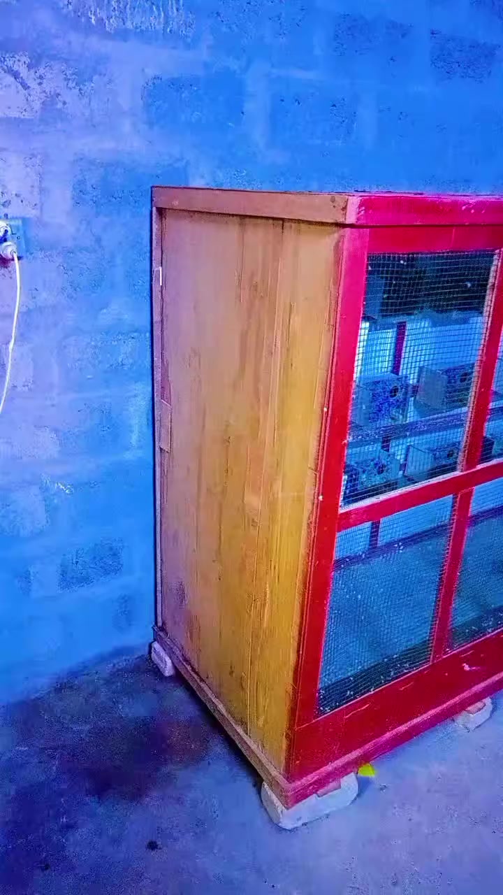 قفض للبيع الطول 2متر الرتفاع 2متر العرض 1متر بي 20 بيت  شرط جديد تجي اشوف ابعينك المكان قريت المكوك  ***********
