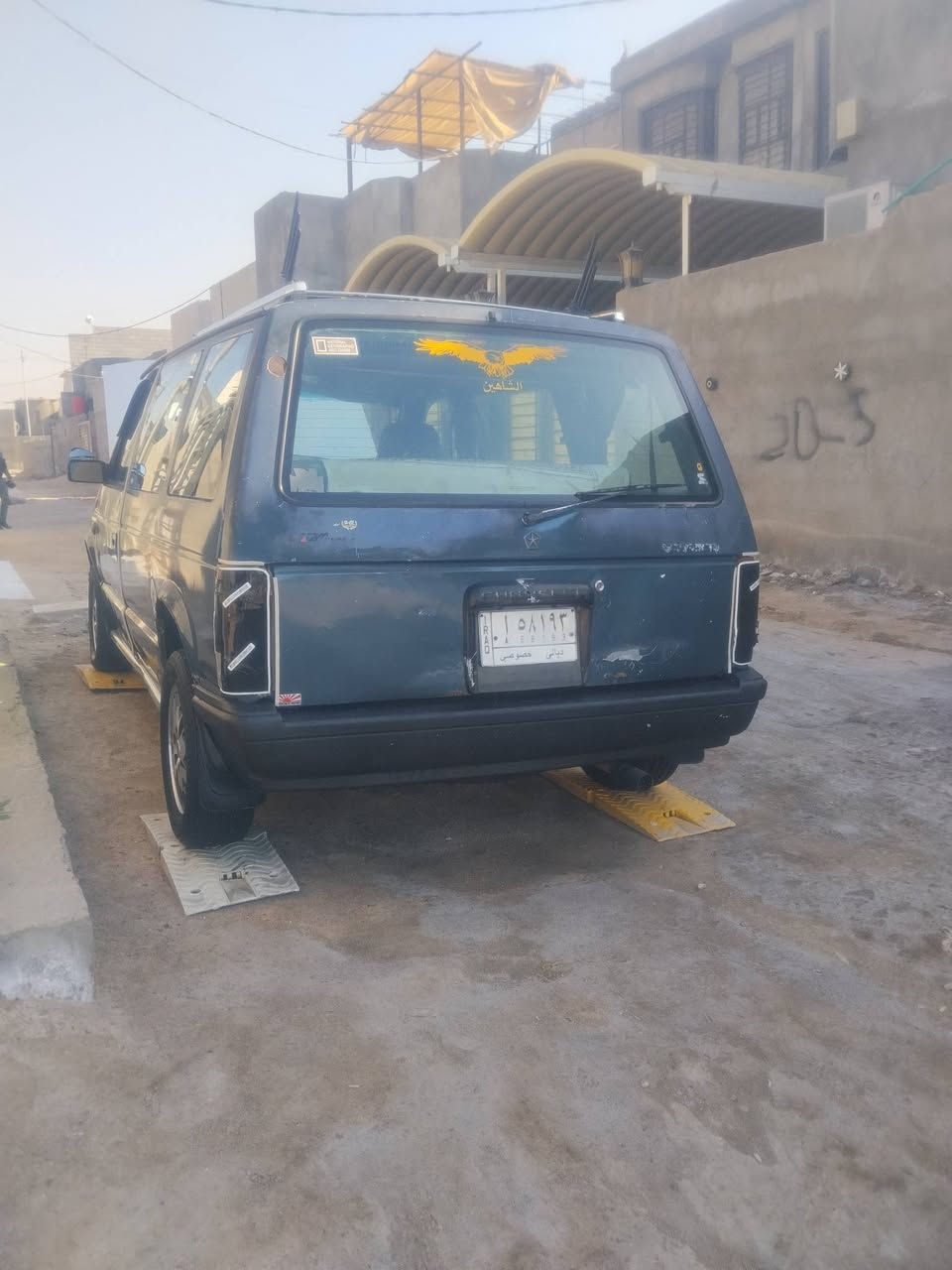 سلام عليكم كلايسلر 90لبيع سياره جاهزه مكينه وكير ستوني شادهم حداده امامي خلفي مبدل تخم تاير وسياره بسمي مشروع وطني 35وبيه مجال رقمي (***********)ما متواجد على لفيس
