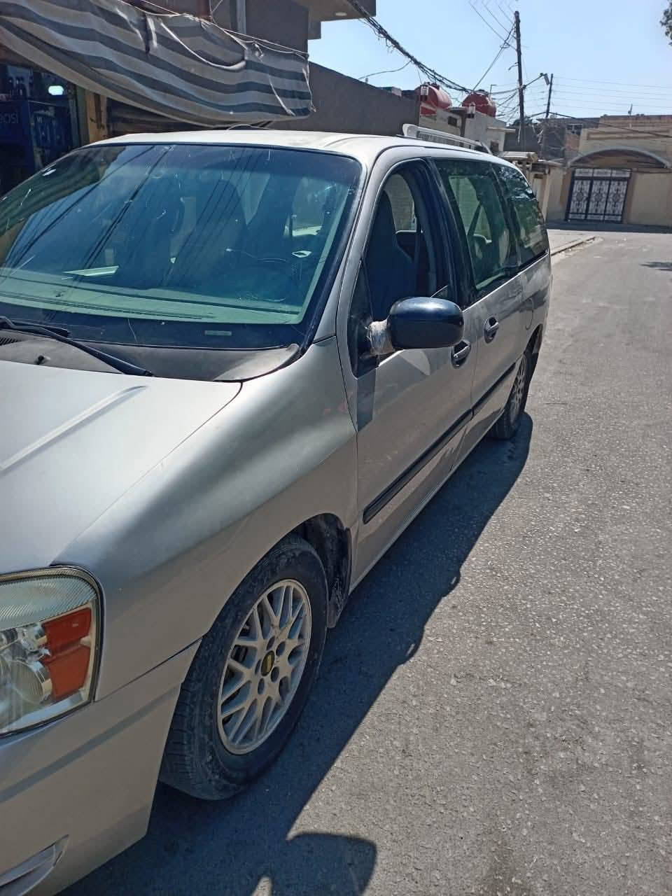 السلام عليكم فورد فري ستار موديل 2006 سبعه راكب رقم بغداد أنكليزي السعر 40 مكاني نجف استفسار خاص او اتصل ***********
