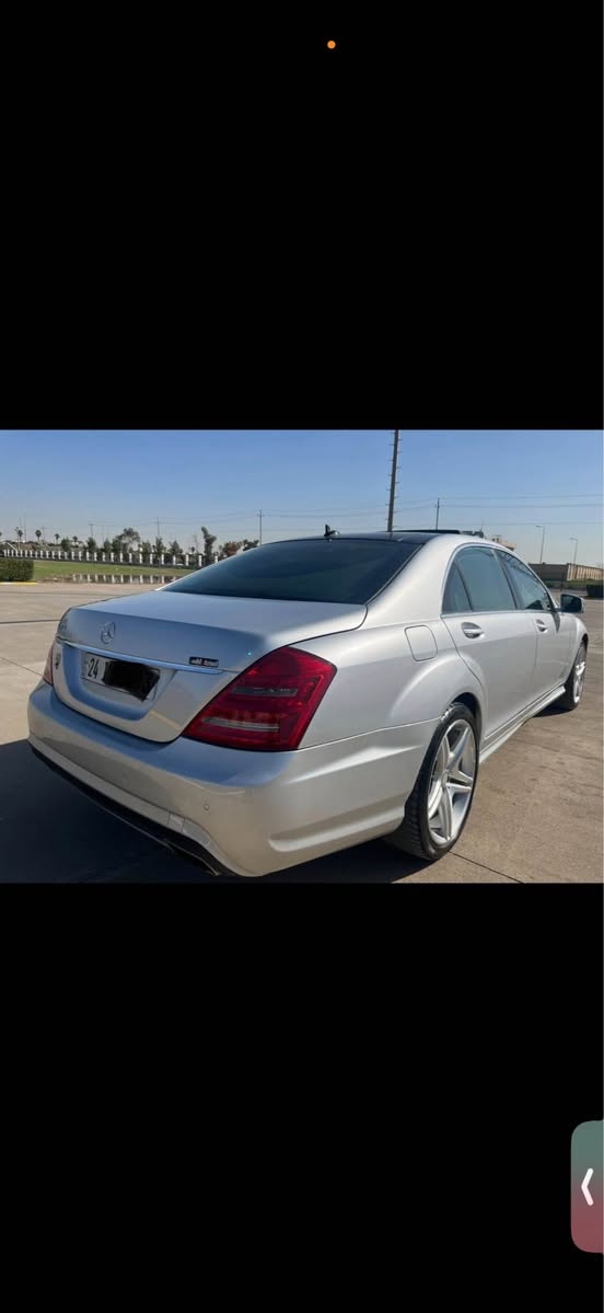 Mercedes 
s class
2012
silver 
تەنها ٢ pdr بچوکی هەیە 
زۆر خاوینە 
٢١٠ رۆیشتیە أربيل, العراق


**إذا كنت صاحب هذا الإعلان وتريد حذفه لأي سبب، رجاءا أرسل رسالة إلى الدعم الفني**