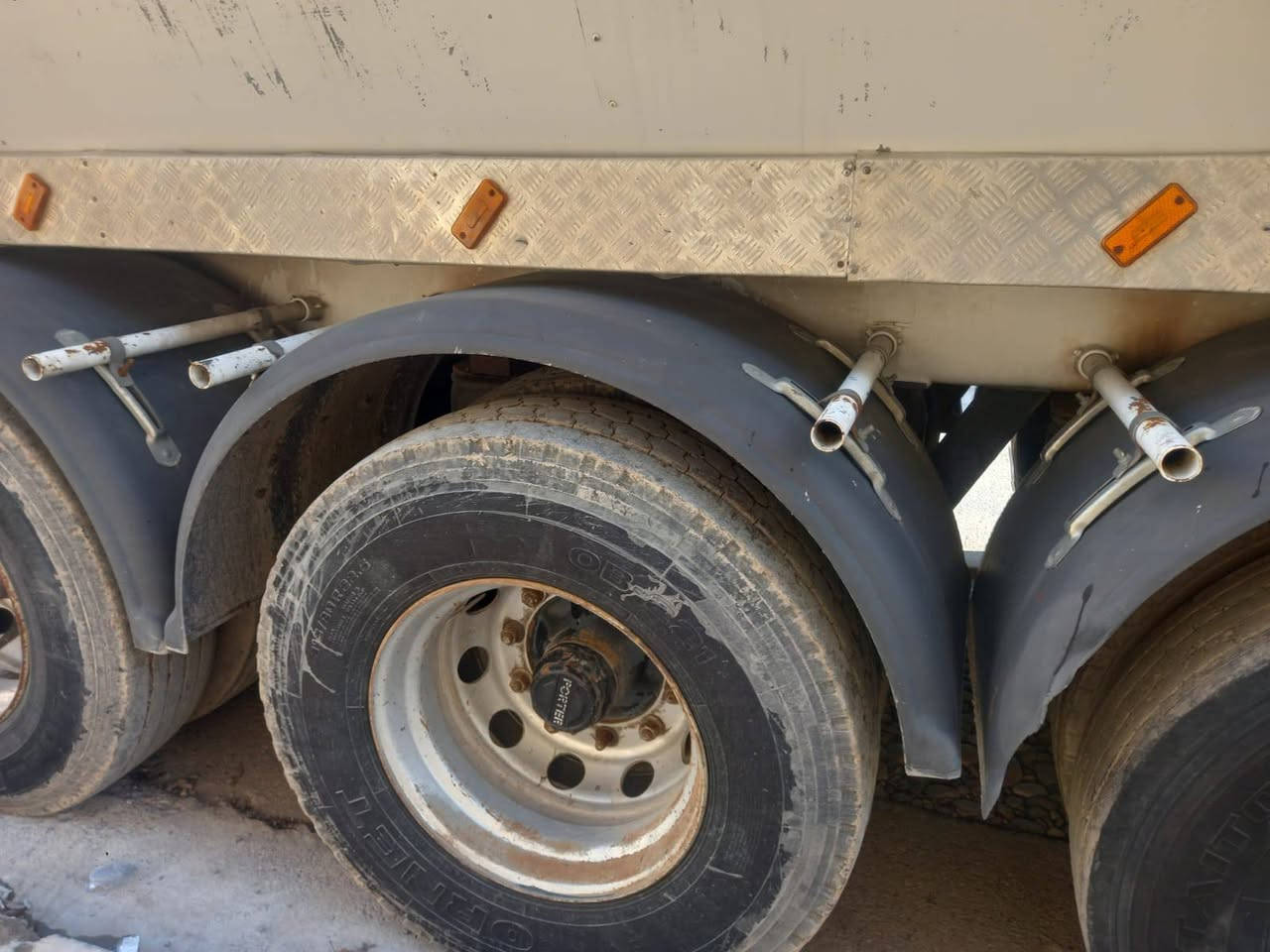 سلام عليكم عندي صهريج للبيع فصال دمعة مغلون طخم تاير نضيف


**إذا كنت صاحب هذا الإعلان وتريد حذفه لأي سبب، رجاءا أرسل رسالة إلى الدعم الفني**