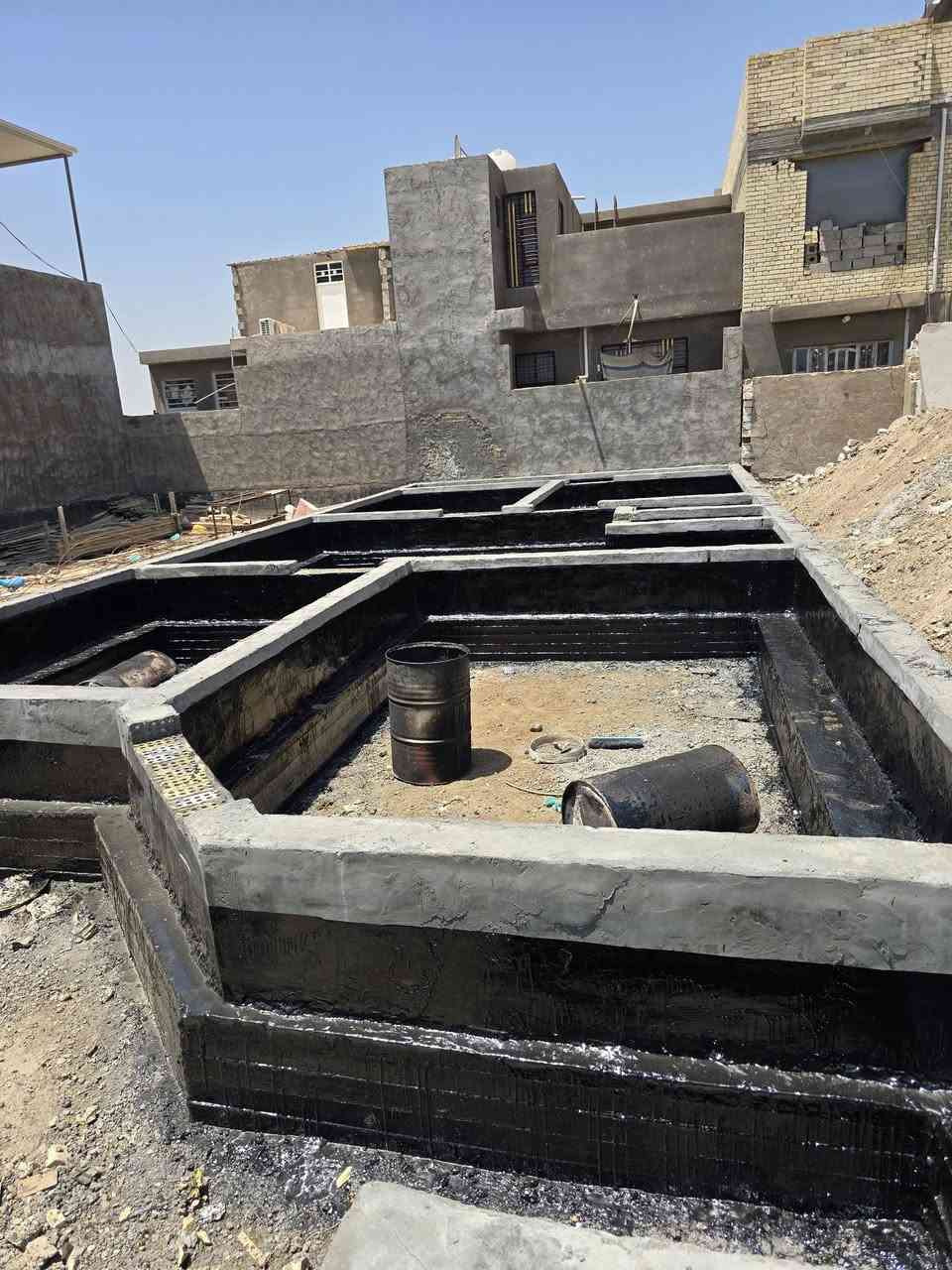 السلام عليكم بتلو للبيع مساحه 150 شغل درجه اولى فول الفول حي القادسية قرب جامع الشاكرين السعر 75وبيها مجال 
 رقم العقار 5307 للاستفسار الاتصال برقم *********** او ***********
