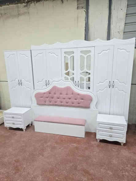 غرفه ترڪي مستخدم كانتري 💗
10قطع 💗
نضافه 95 💯
نضام ابواب💗 
السعر 1.000.000 مليون وبيها مجال💓
مع شد🪛 ونقل 🚚  مجاني داخل بغداد 💯💯💯
***********

***********
