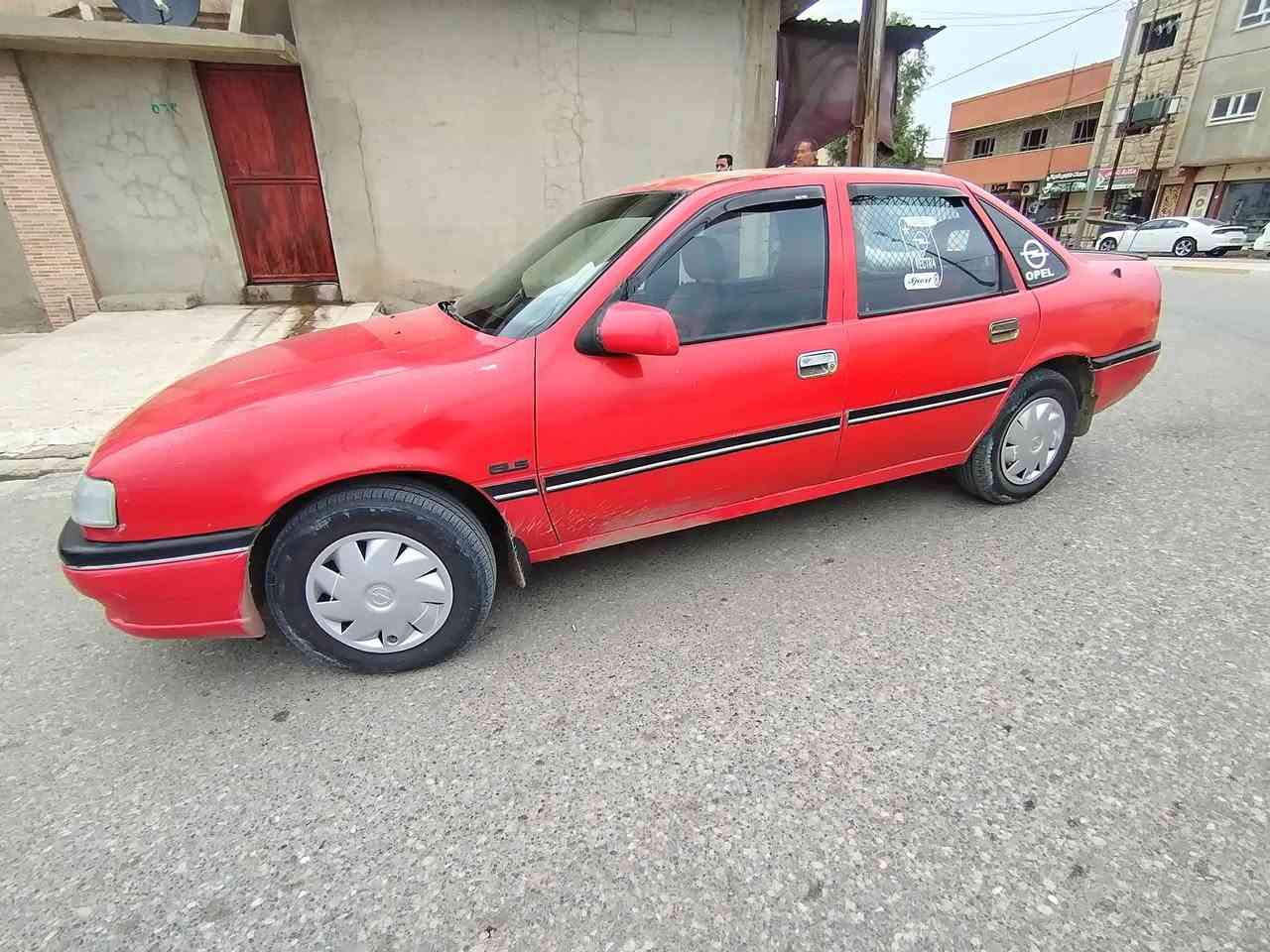 للبيع #فكترا حجم 16
بدون ضرر سيارة نظيفة وحلوة مع طخم تايرات جديد 
رقم ألماني بدون غرامات صاحبها الشرعي بحي العامل.
سعرها 40 $

***********
***********
