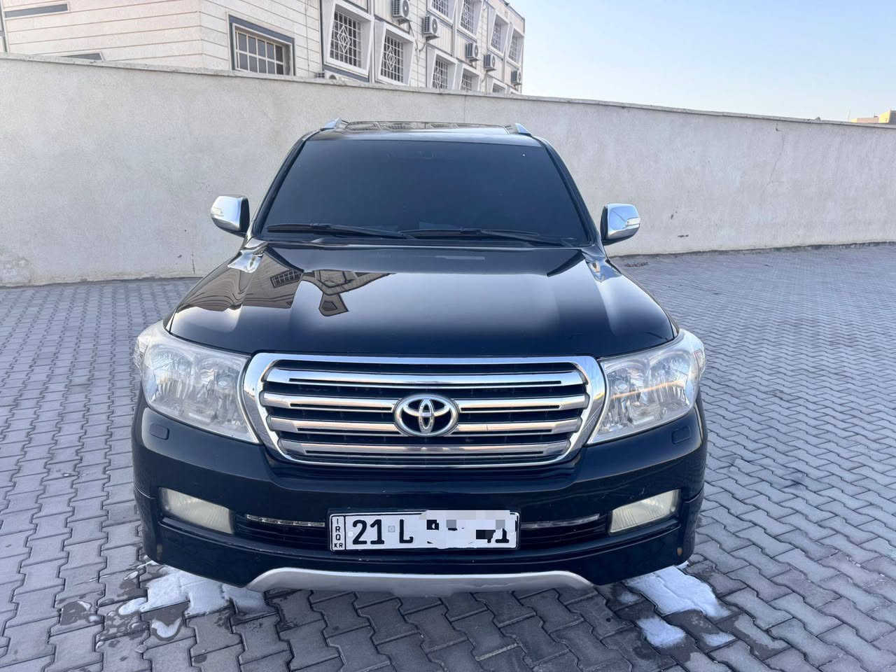 السلام عليكم
#ادوات ادوات #ادوات 
#موديل 2011  ستينيه
سياره جديده vxr.i  فكسار فول مواصفات
محرك 8  سلندر 

#المكان البصره 
#السعر 190&
مكفوله گص وفتح وعشائر
***********
بيع فقط
