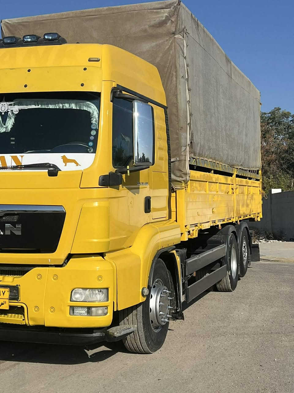 مان بیرفان مودیل2008
مەکینەوە گیری بەشرت تاخم تایربی عەیب توماتیک 3تلق هاڤ تبرید 
حجم مەکینەی 400جاهزە سیارەکە بی نوقسانی 

مان بیرفان2008 البیع سیارە جاهزە فول موسفات بدون رتایدرتخم تایر محرک گیر کولە بشرت مابی نەقس لا بخار لاسرف 

***********
