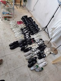 مرحبا شلعه تكرمون احذيه ونعل والشرح بالفيديو وكله مصور الكم الي يحب يس...