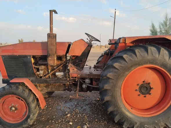 للبيع عنتر حجم ٨١ موديل ٨٨ رقم كربلاء تحويل كير محرك اكسن بشرط طخم تايرات السعر ٨ ونص  وبيها مجال .العنوان الموصل سهل نينوى.
هاتف *********** / ***********
