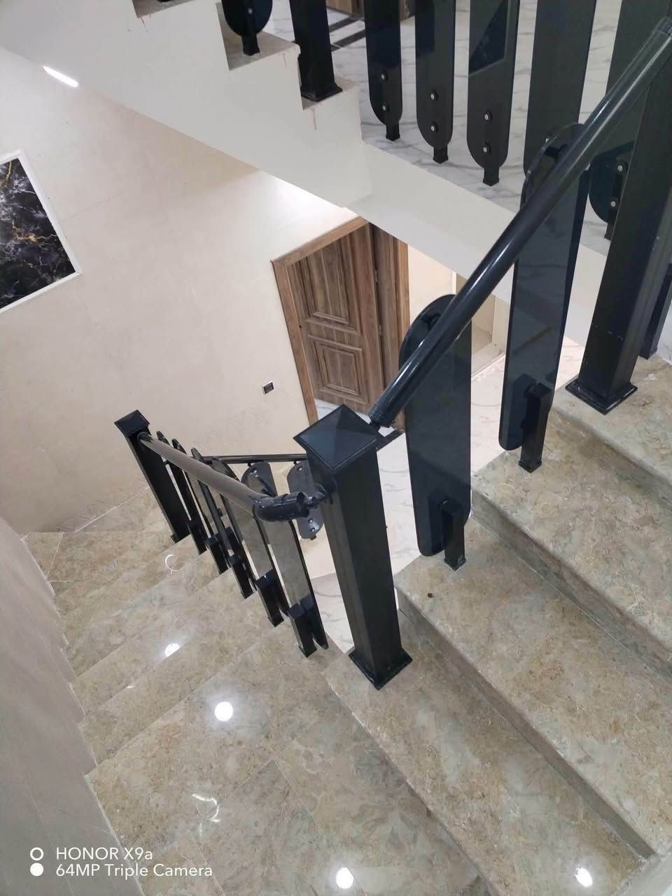 دار حديث اللايجار في حي الزهراء ركن على ساحه يحتوي3غرف نوم  صاله مطبخ صحيات بيت حديث غير مستخدم الشهر 500الف قفل مقدمة 6 اشهر 

للاستفسار اتصال على الرقم 
*********** عقيل الزيادي
***********
او مراجعه مكتب ابو صلاح الحجيمي للعقار 📊العنوان 📍النجف الاشرف 📍حي الزهراء مقابل القنصليه التركيه 

من لديه عرض -بيع -شراء- يجار -رهان  
 في جميع الاحياء نستقبل ونحن في خدمتكم 
وهلا وسهلا بكم 

ادخل على الرابط الاسفل وتابع 
الصفحه وترى كل ماهو جديد 
من العقارات -بيع-شراء-ايجار -رهان 
وتنظيم عقود سيارات 

https://www.facebook.com/share/1CnnFycW26/?mibextid=wwXIfr
