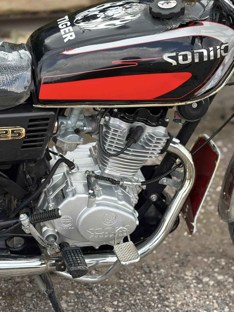 ماطور للبيع تايكر 2024زيرو مكينه خرسه شرط ما مظروب اصبانه تحريكه فول نضافه 100بل 100 مكاني موصل حي العربي سعر 700وبي مجال رقم الهاتف ***********
