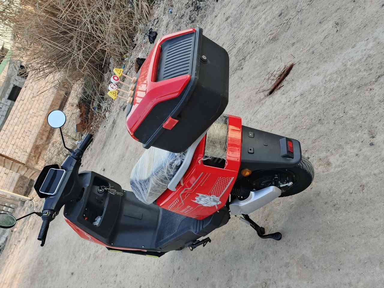 السلام عليكم دراجه للبيع شحن مكان بصره السعر 750استخدام جداً جداً قليل مكان شط العربي رقم الهاتف ***********
