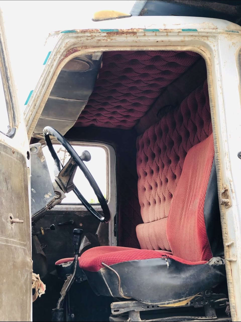 سكانيا 111 للبيع موديل 81 مكانها موصل زمار محرك معمر جديد رايمن بحيث ما مشتغل بيه شد جديد جاهزة للعمل مسجلة بلسنوية تنكر يعني تگدر اتحولها تنكر هم مكلف بلنشر اتصال👇
للأستفسار الأتصال : ( *********** )  (  *********** )
‏‭
