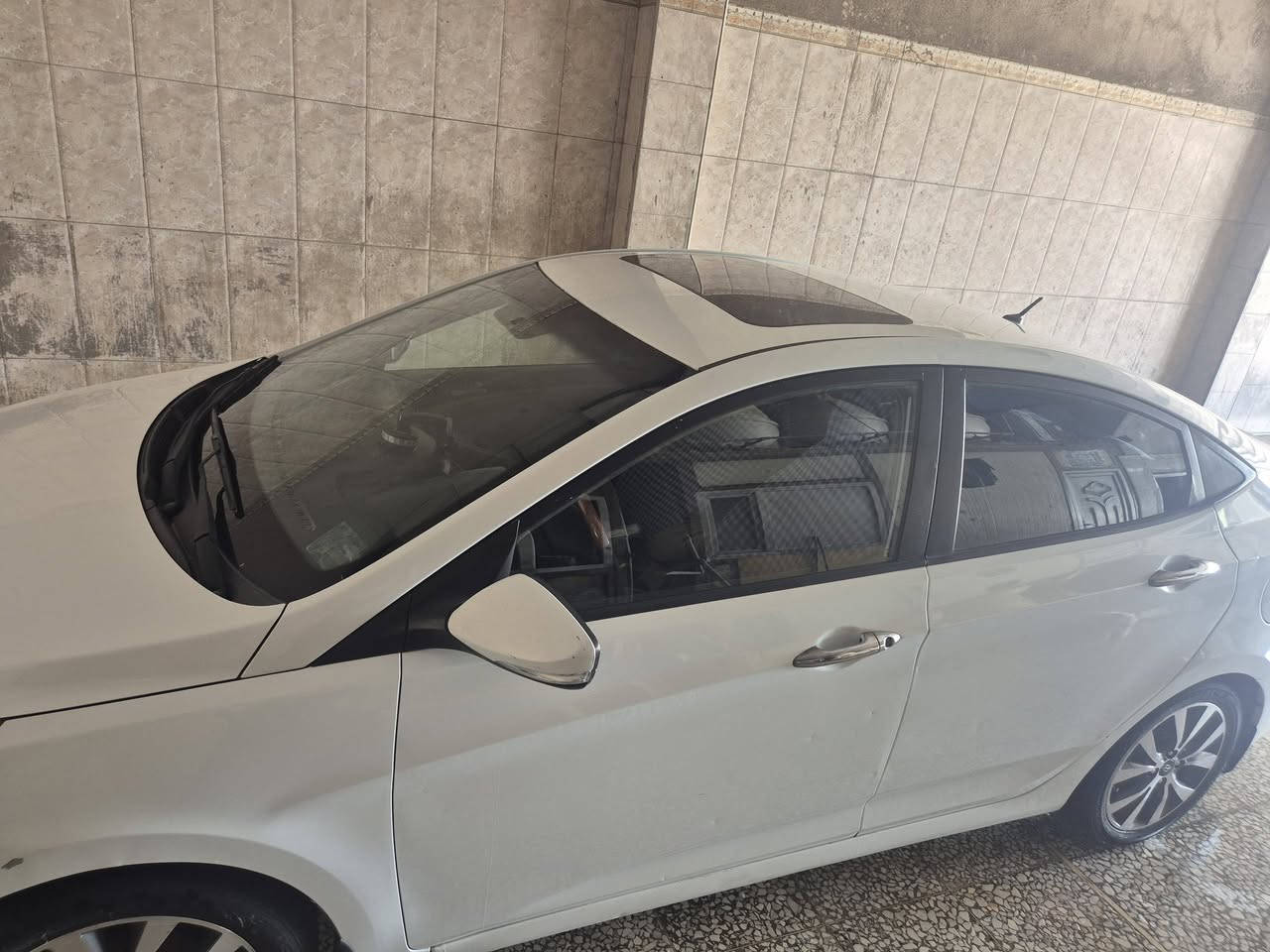 اكسنت موديل 2015
خليجي محرك 1600 دوش قطرتين
مواصفات
لد خلفي 
اشاير بل مري
تحكمات استيرن جهتين
شاشه
كامره
حساسات
فتحة سقف
تبريد  يحتاج غاز
 صبغ بس العتبة مال الراكب
مبدل قبق الجنطة وصورة الضربة موجودة
رقم واتساب ***********
سعر ١٠٠ وبي مجال
