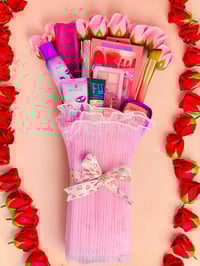 بوكسات هدايا • حسب الطلب • توصيل المحافظات