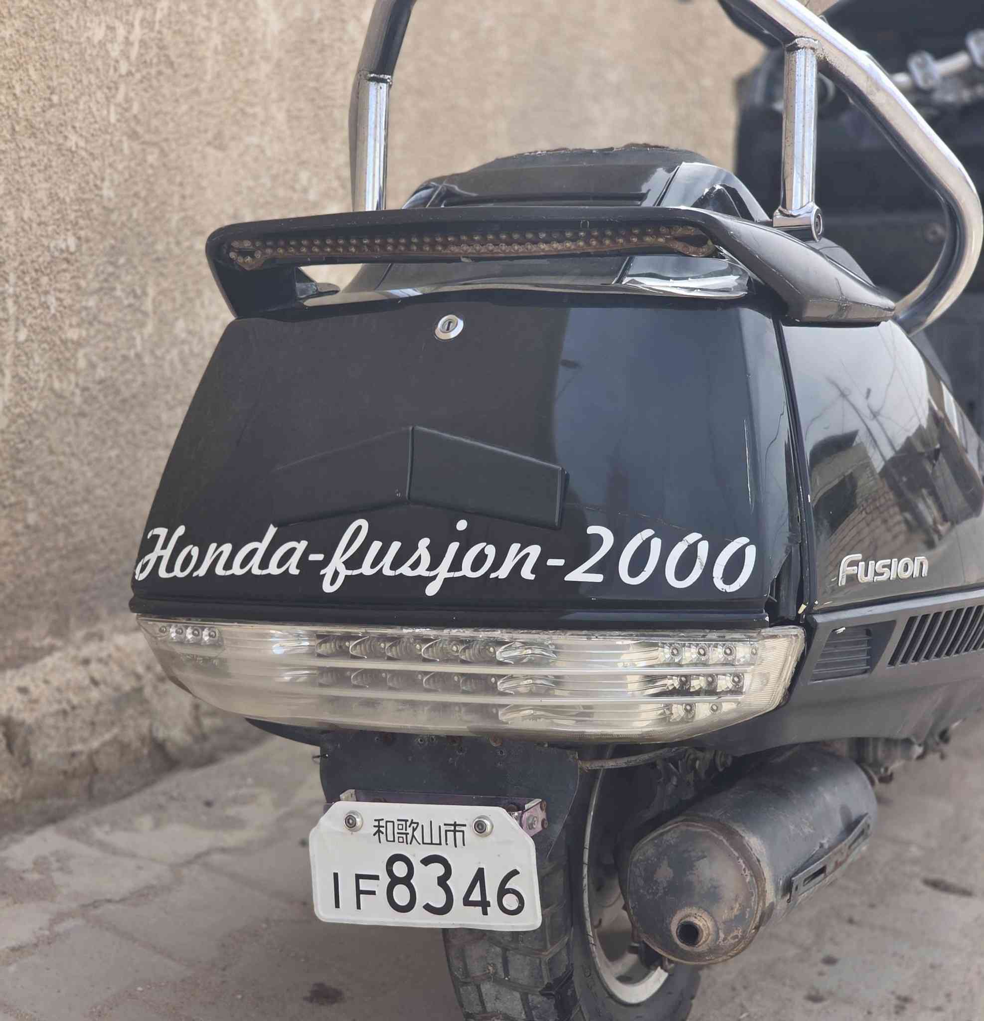 سلام عليكم للبيع فقط

هوندا فيوجن موديل 2005 
صارله فترة نازلة من لحاوية 

نضيفة الدراجة كلش 
جك حساس 
حساس سرقة وانذار
كلشي شغال نكره سلف بكل وقت 

السعر 775 بي مجال بسيط لشراي


**إذا كنت صاحب هذا الإعلان وتريد حذفه لأي سبب، رجاءا أرسل رسالة إلى الدعم الفني**