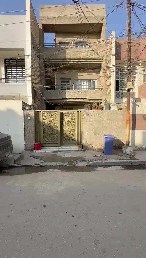 بيت للبيع المساحه 100 الواجه 5 كفاءات المعلمين  ***********  ***********
