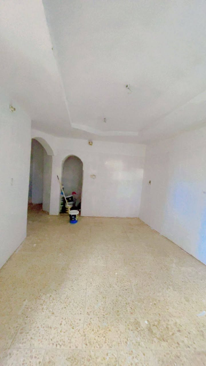 السلام عليكم ورحمة الله وبركاته
بيت للبيع( طابو صرف)
للإستفسار الاتصال على الأرقام التالية :
او زياره مكتب الصالح للعقار
*********** زين
*********** اسيا
