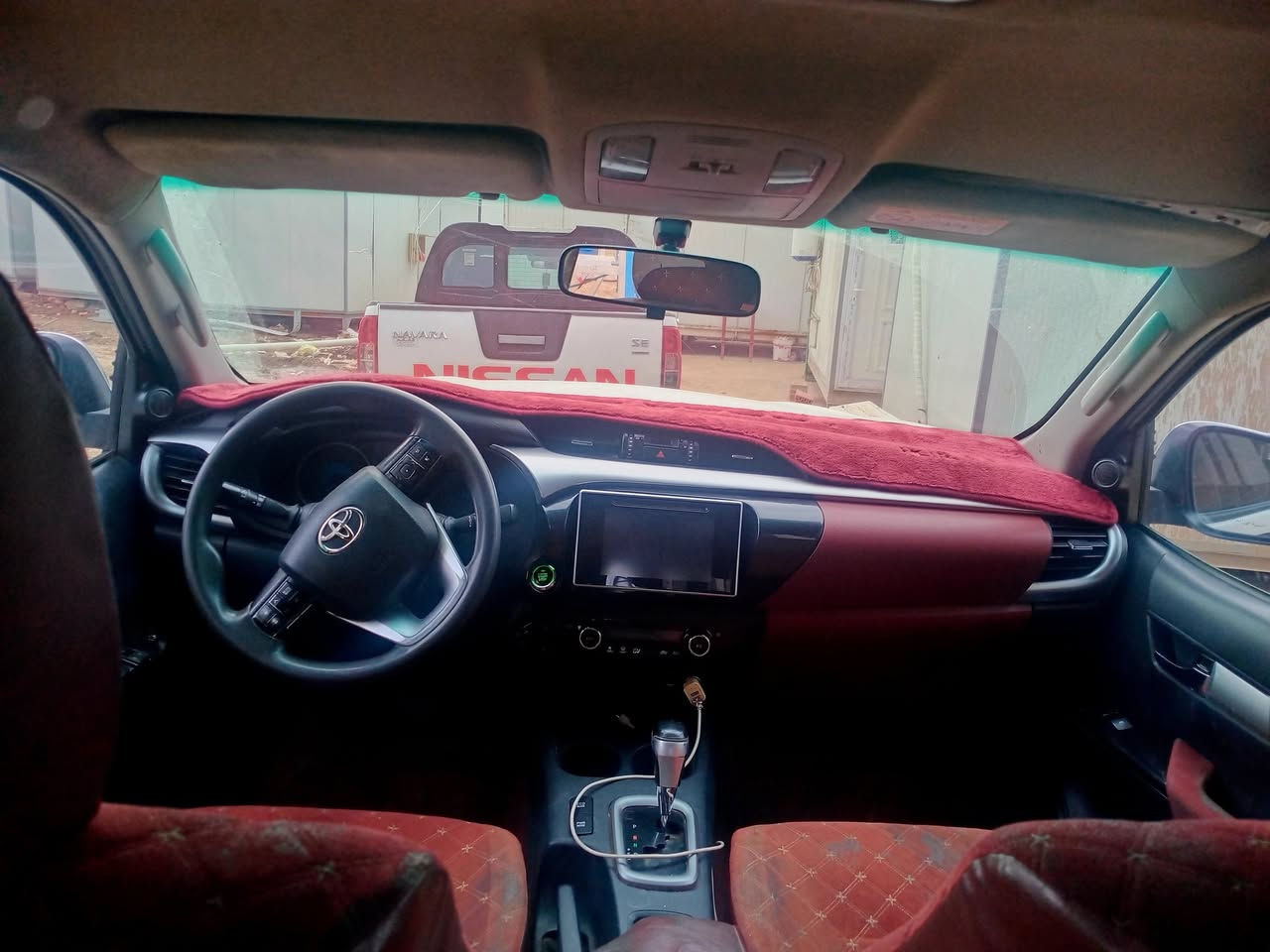 السلام وعليكم  هايلوكس موديل 2016 رقم سليمانيه  مكانه بغداد تحويل مباشر   للإستفسار اتصل  ***********
